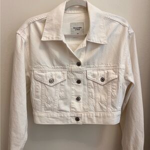 Abercrombie & Fitch Women's White Denim Jacket